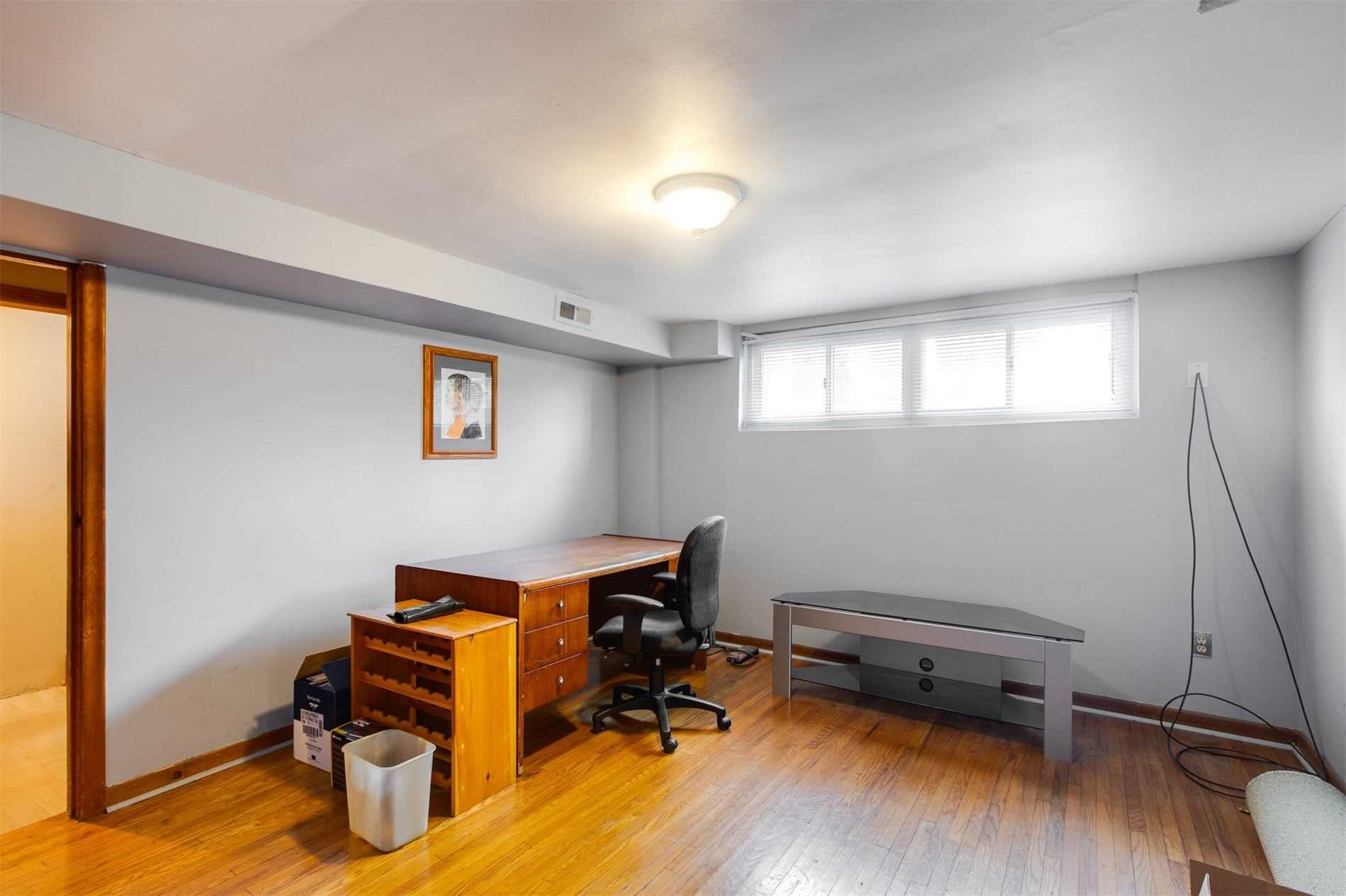 Listing W5593795 - Large Photo # 22