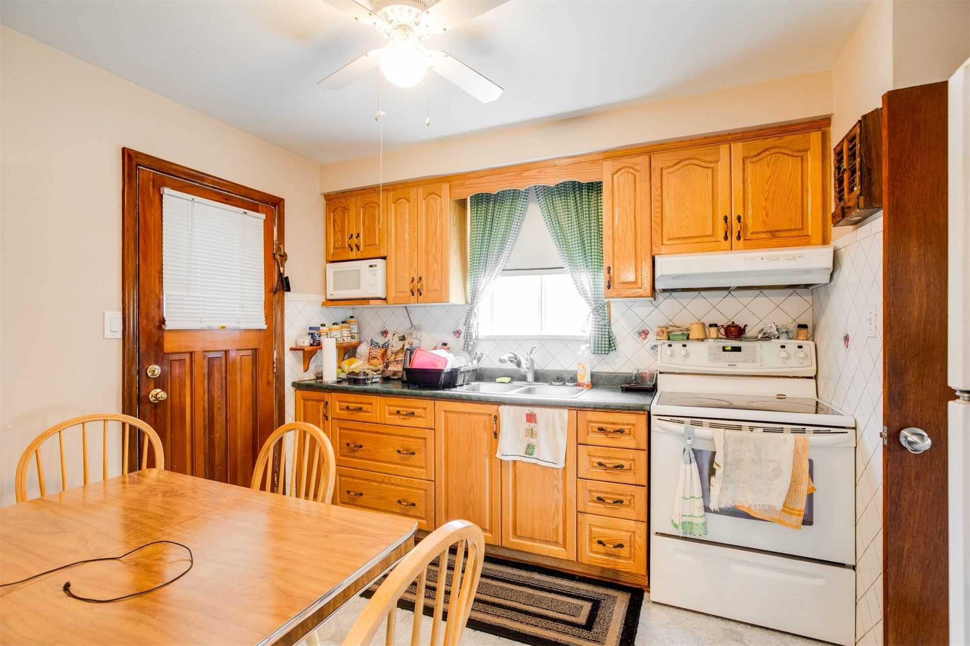 Listing W5593795 - Large Photo # 11
