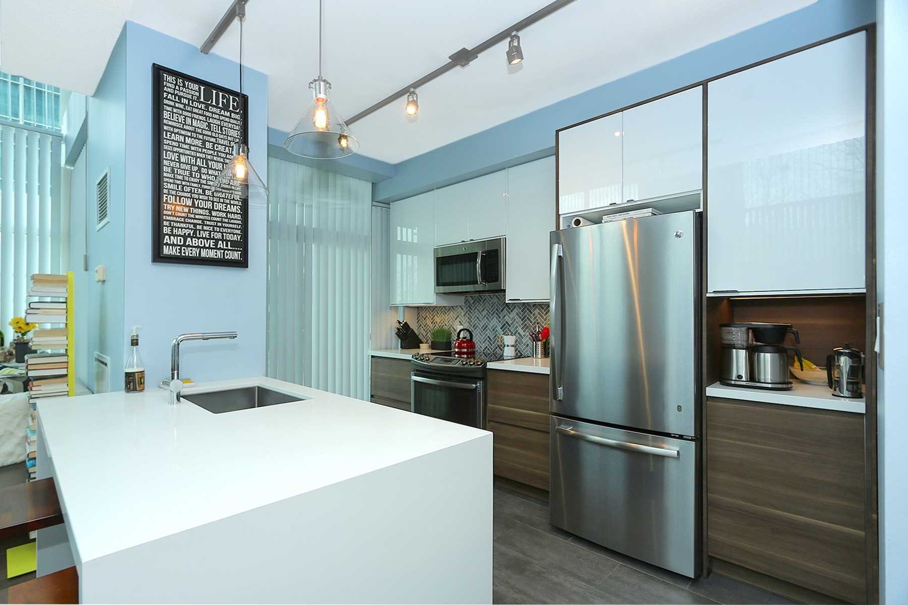 200 Manitoba St, #135