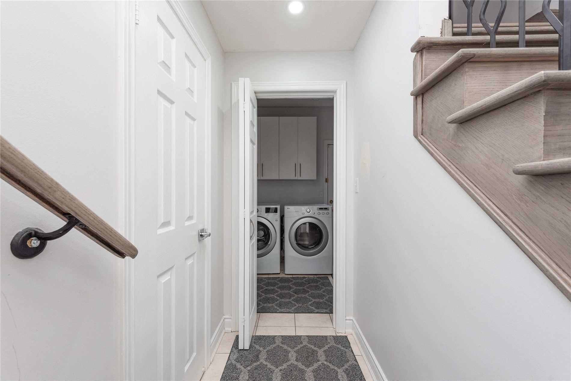 7 Dovehaven Cres