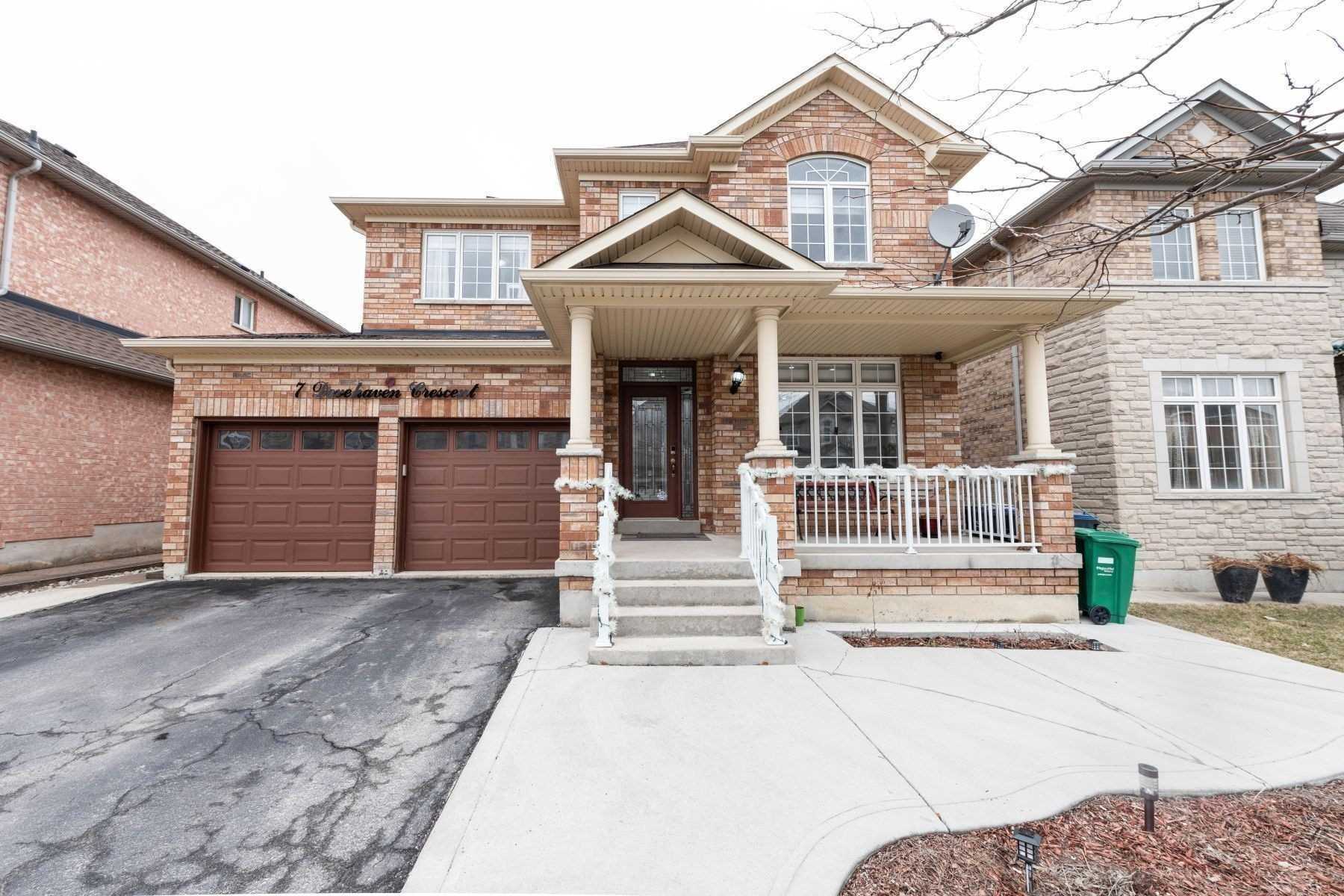 7 Dovehaven Cres