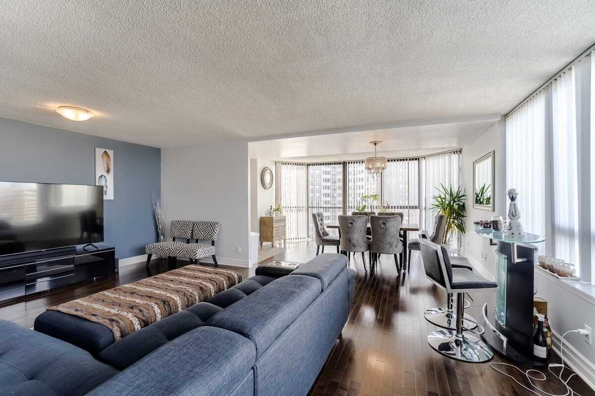 40 Richview Rd, #1108