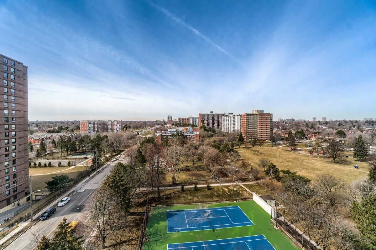 40 Richview Rd, #1108