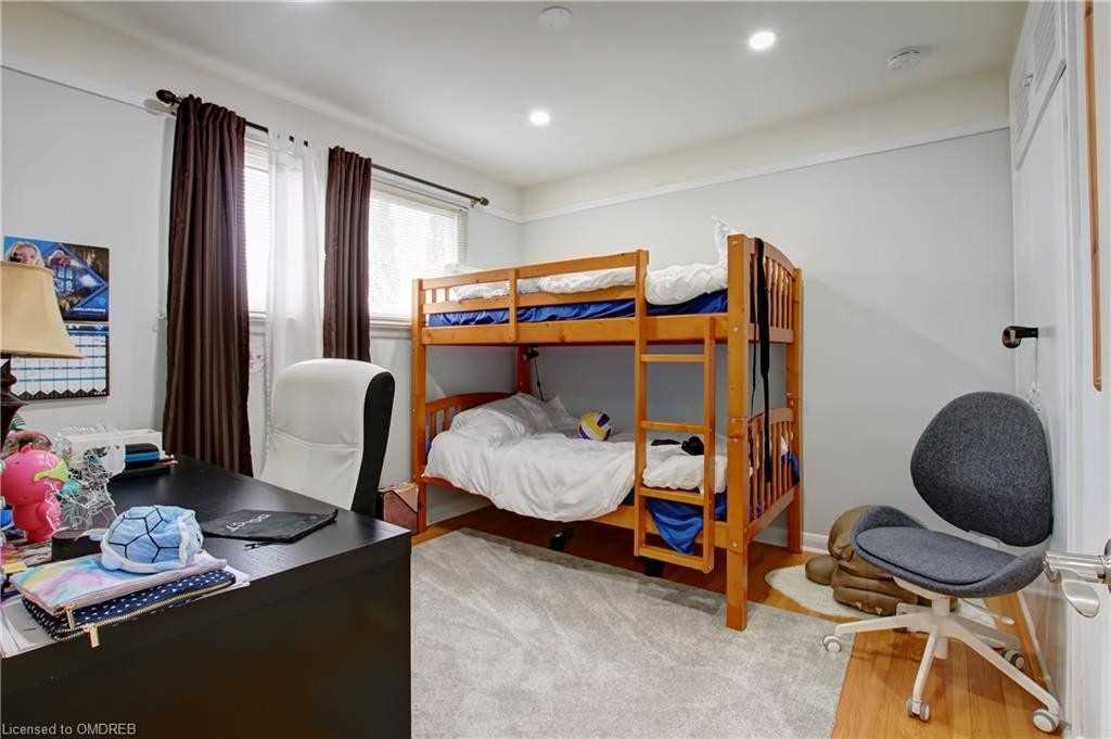 410 Samford Pl