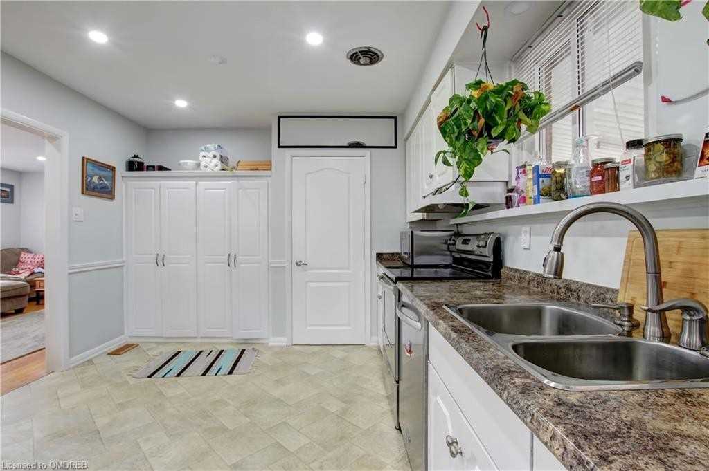 410 Samford Pl