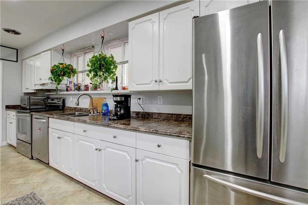 410 Samford Pl
