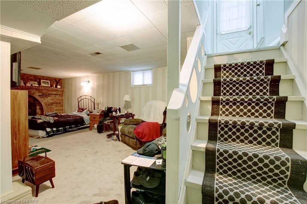 410 Samford Pl
