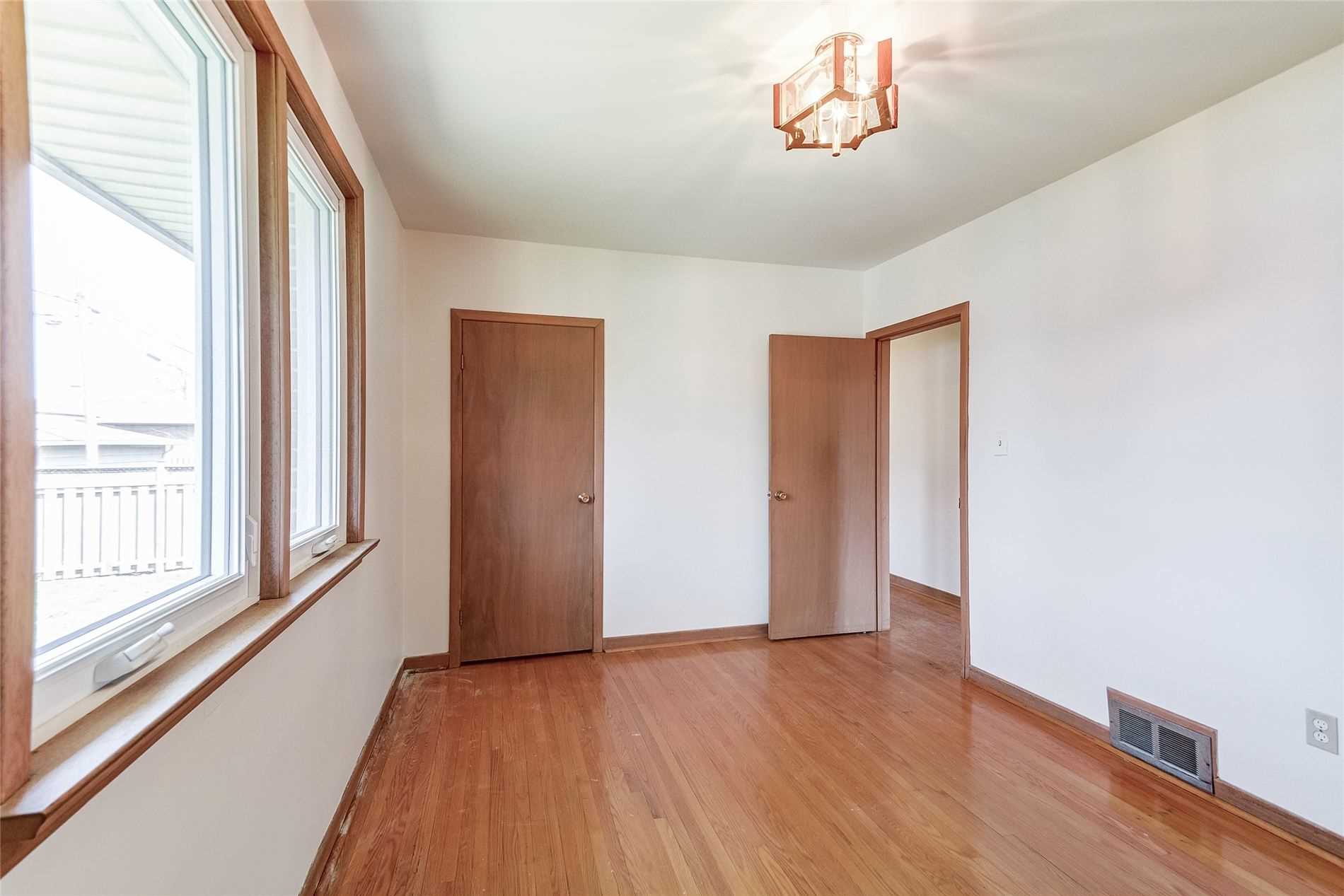 Listing W5598433 - Large Photo # 19