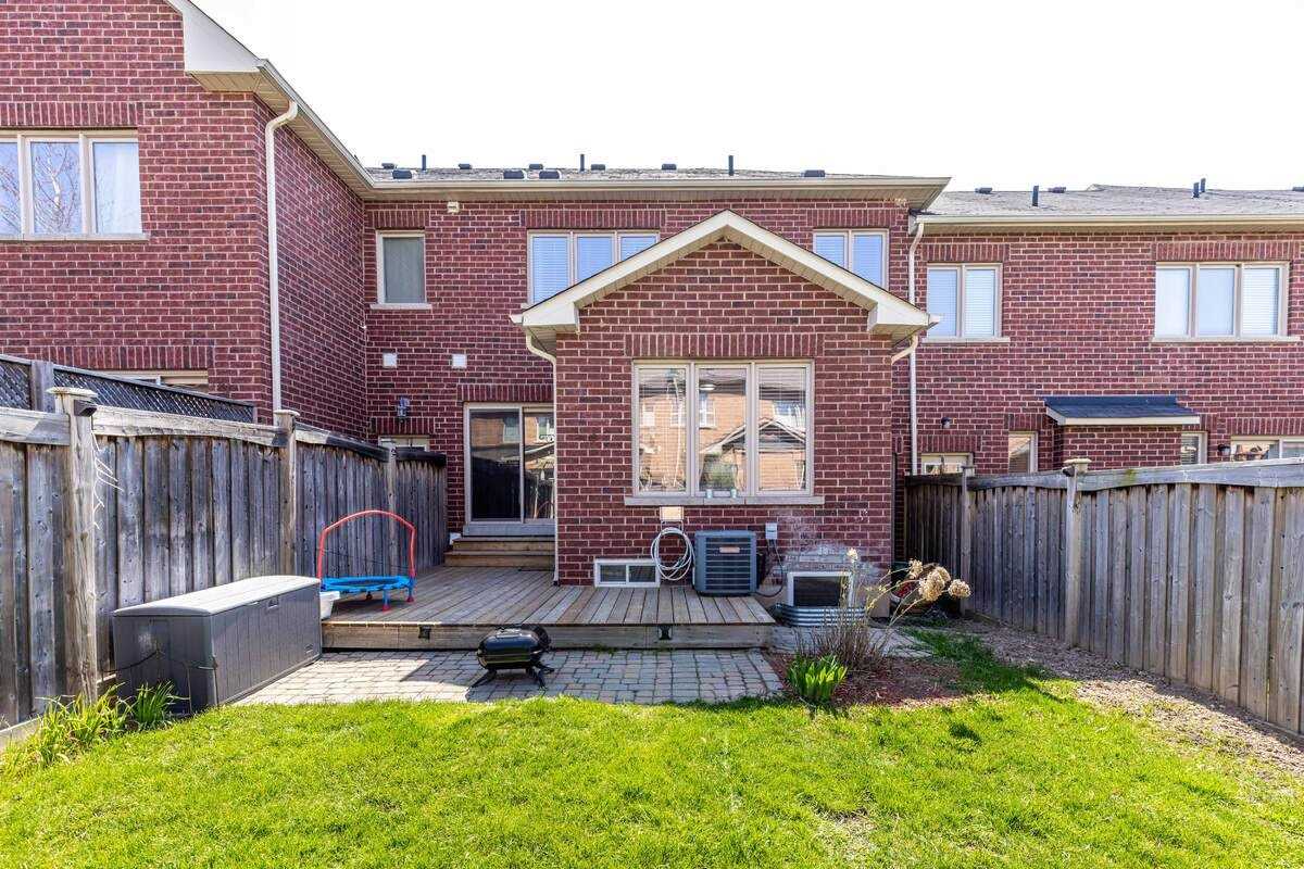 123 Swindale Dr