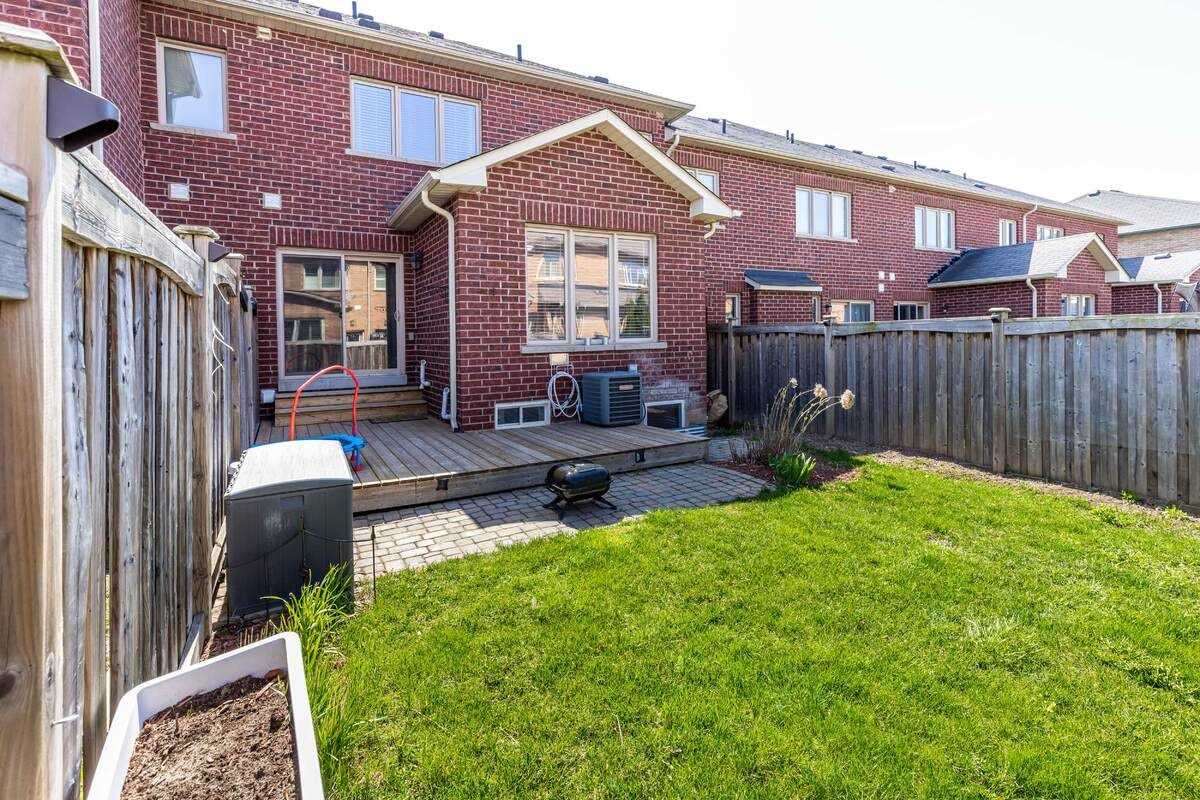 123 Swindale Dr