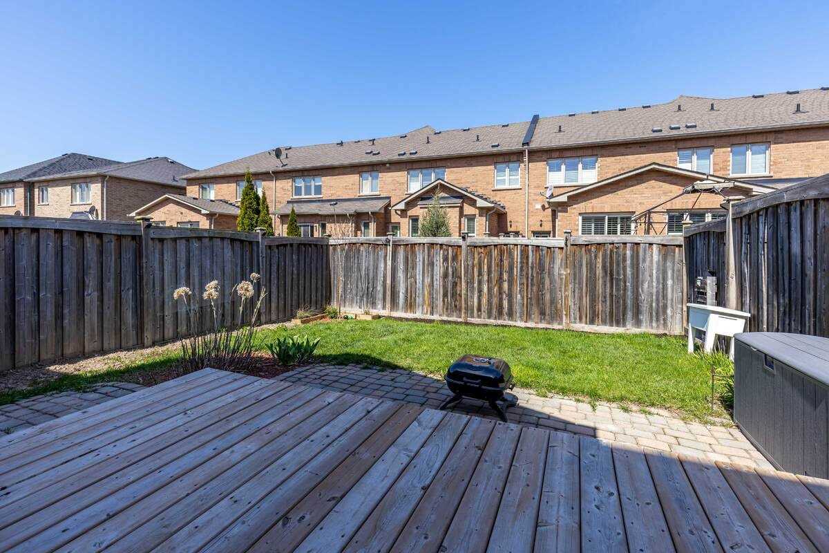 123 Swindale Dr