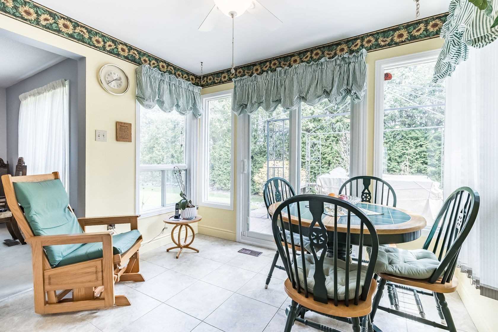13 Ivan Ave