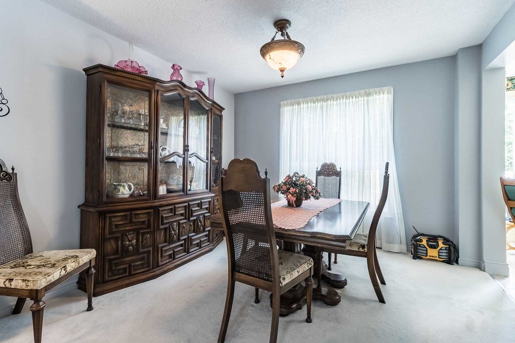 13 Ivan Ave