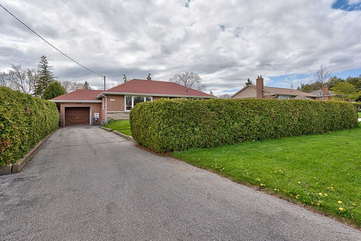 1158 Fisher Ave