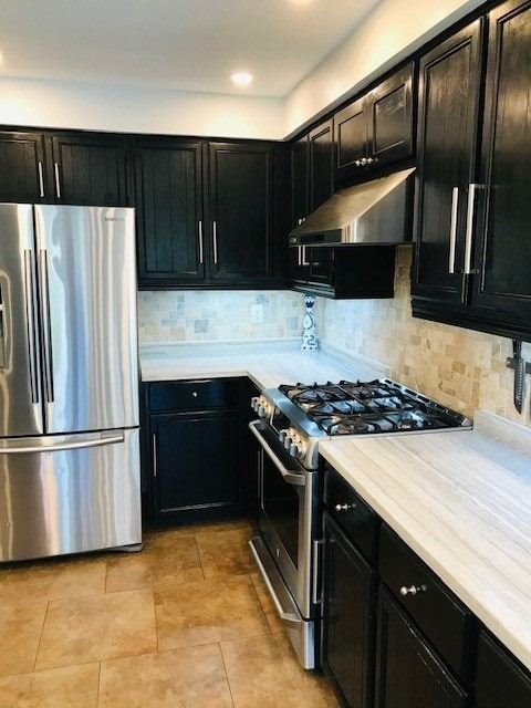 12 Elderbank Crt