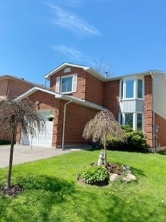 12 Elderbank Crt