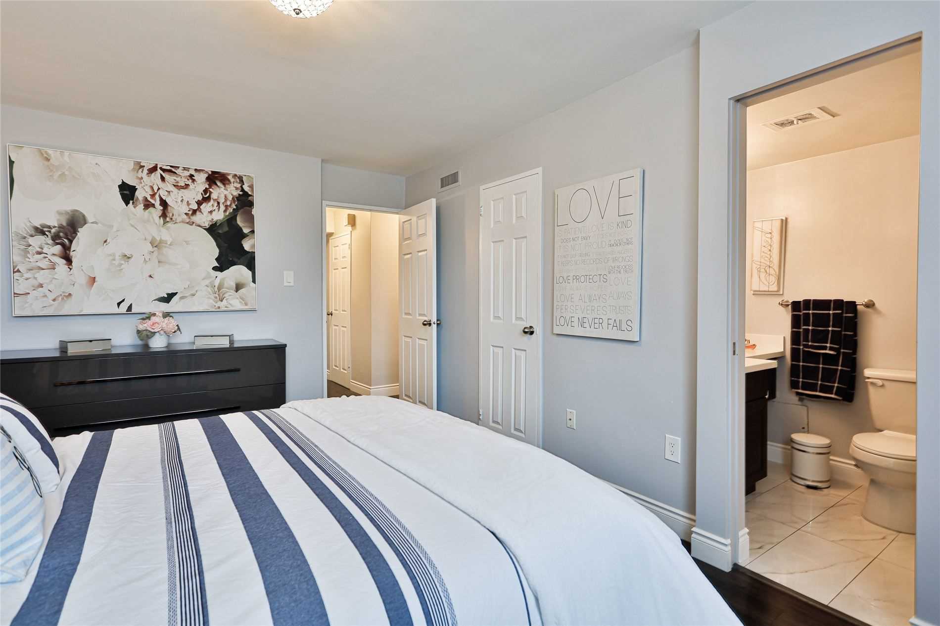 61 Richview Rd, #402