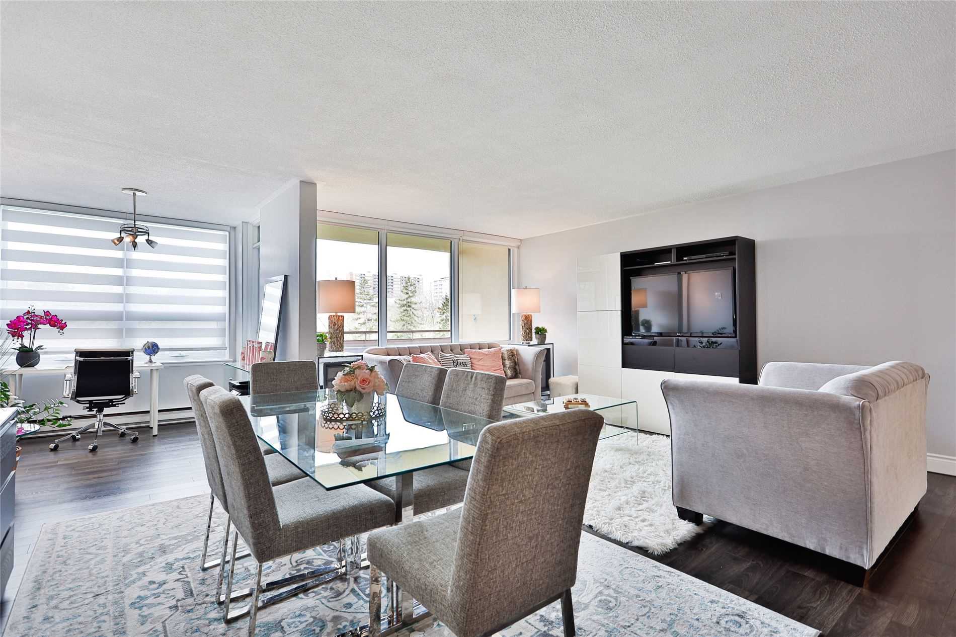 61 Richview Rd, #402