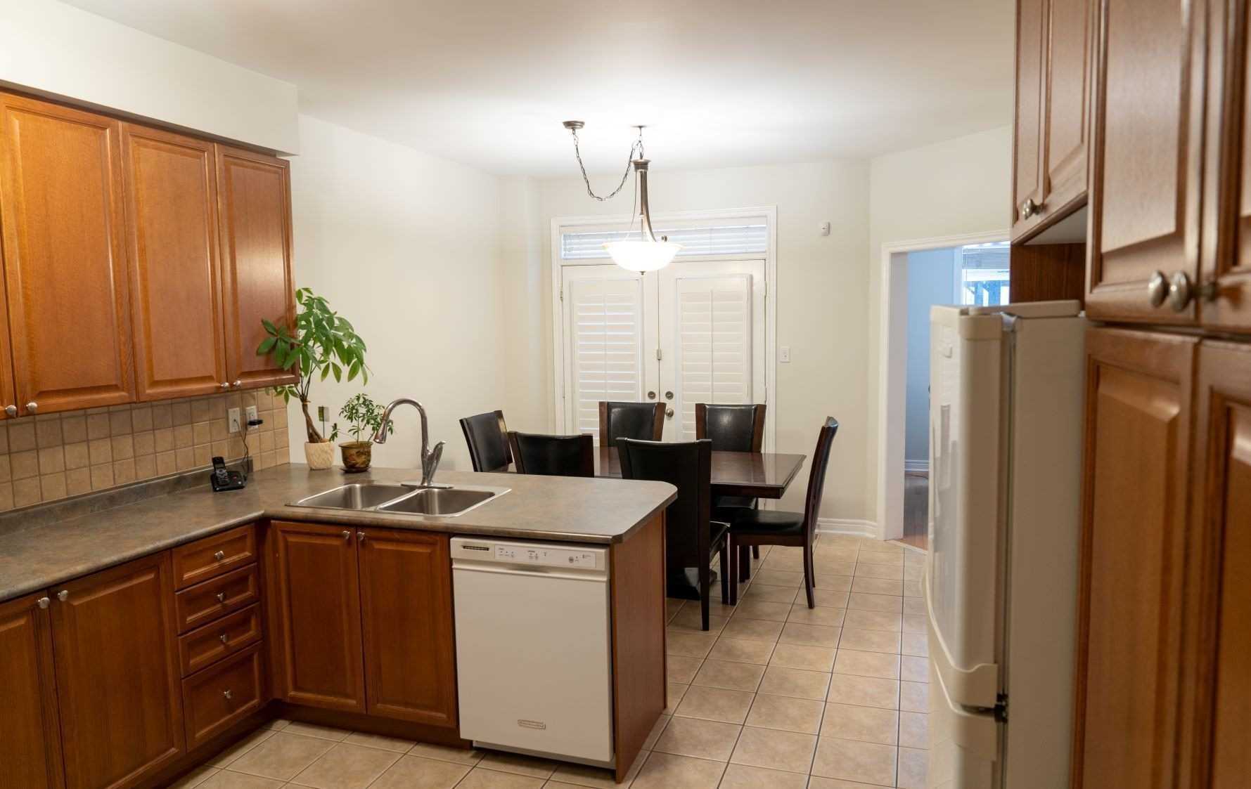 20 Trailside Walk