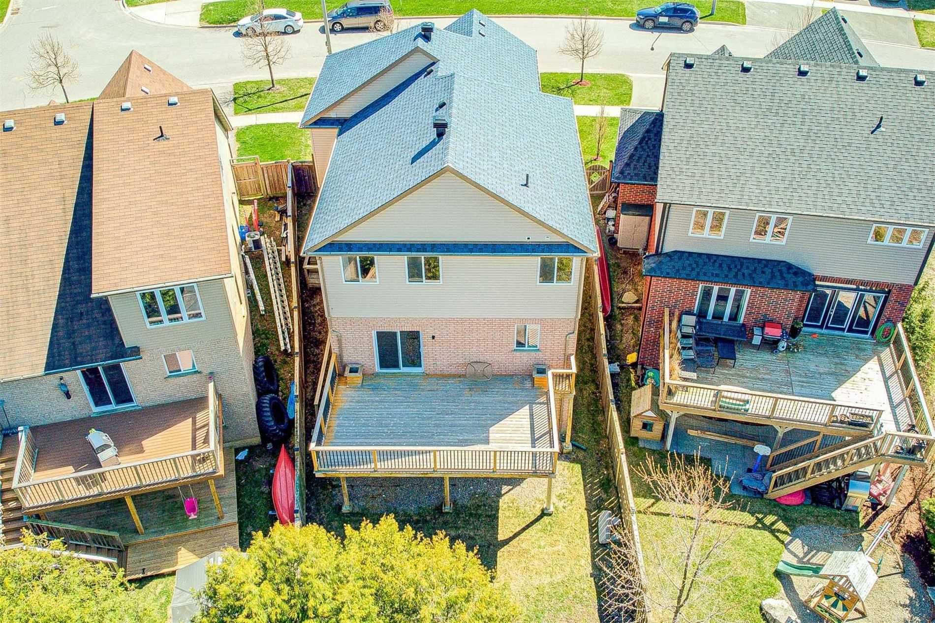 629 College Ave