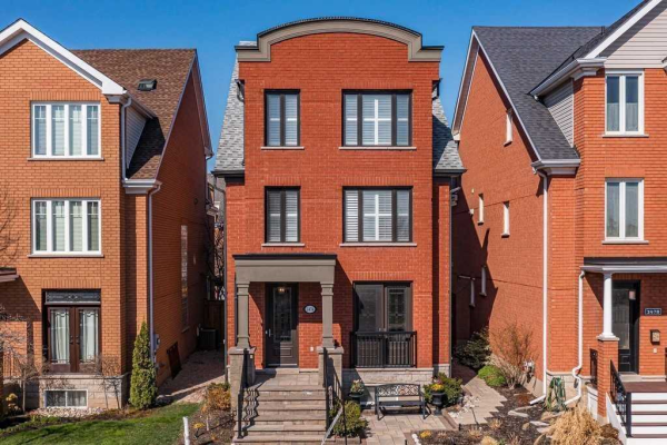 2474 The Promenade Rd, Oakville