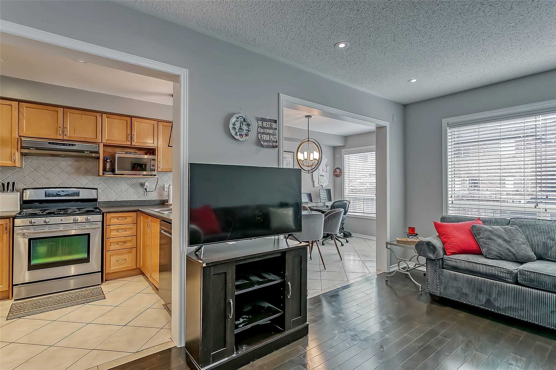 Listing W5617029 - Large Photo # 14