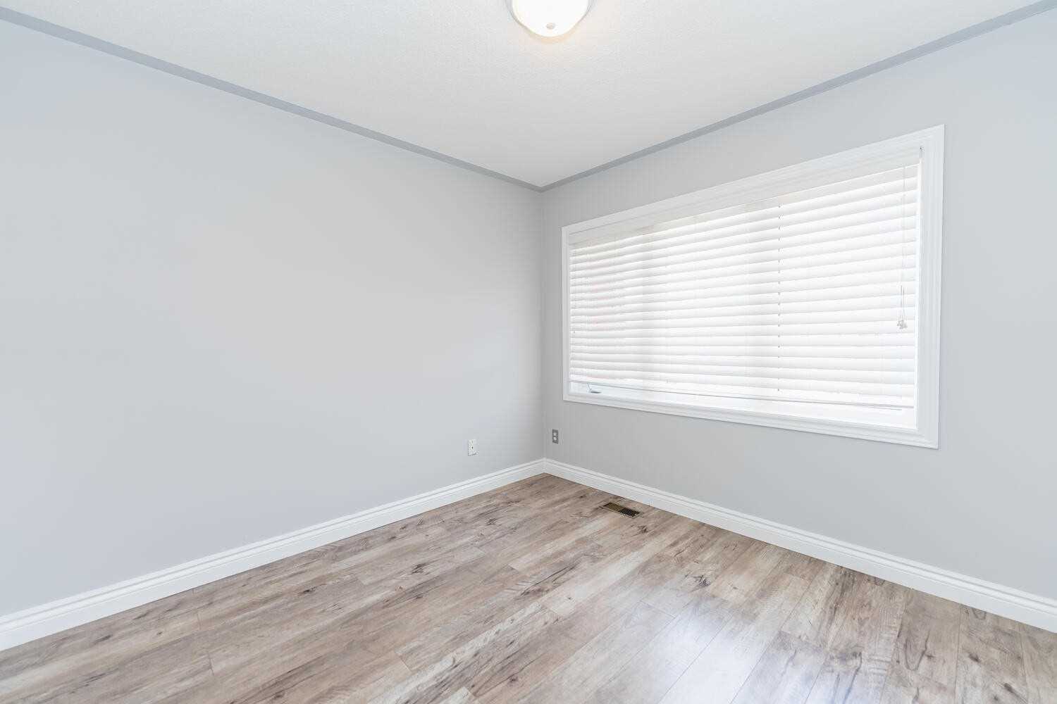 59 Totten Dr