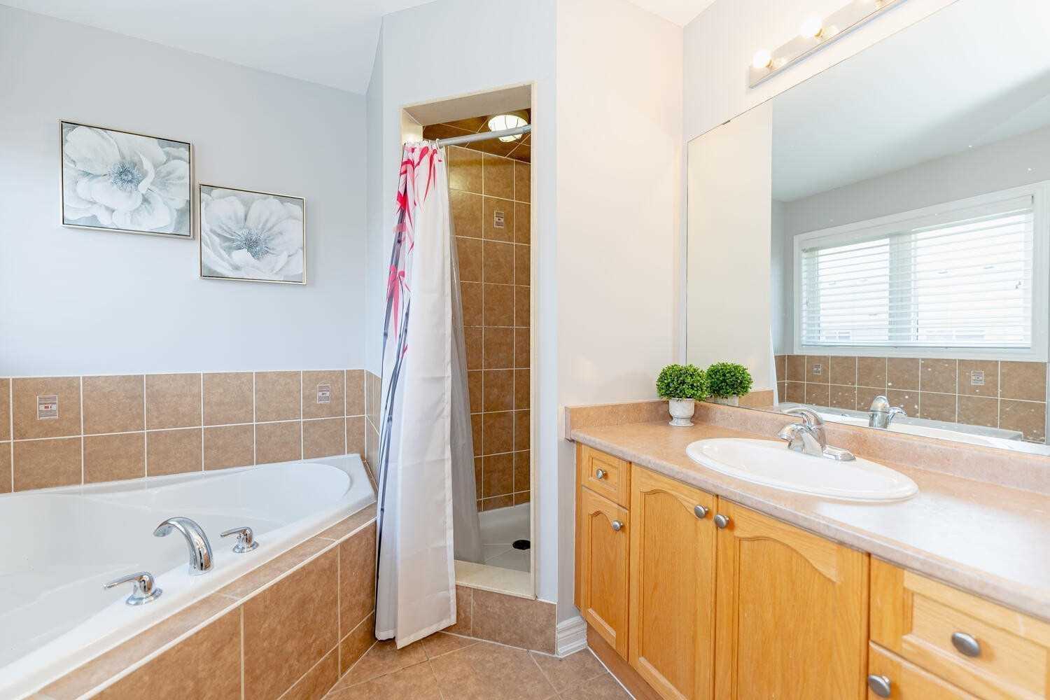 59 Totten Dr