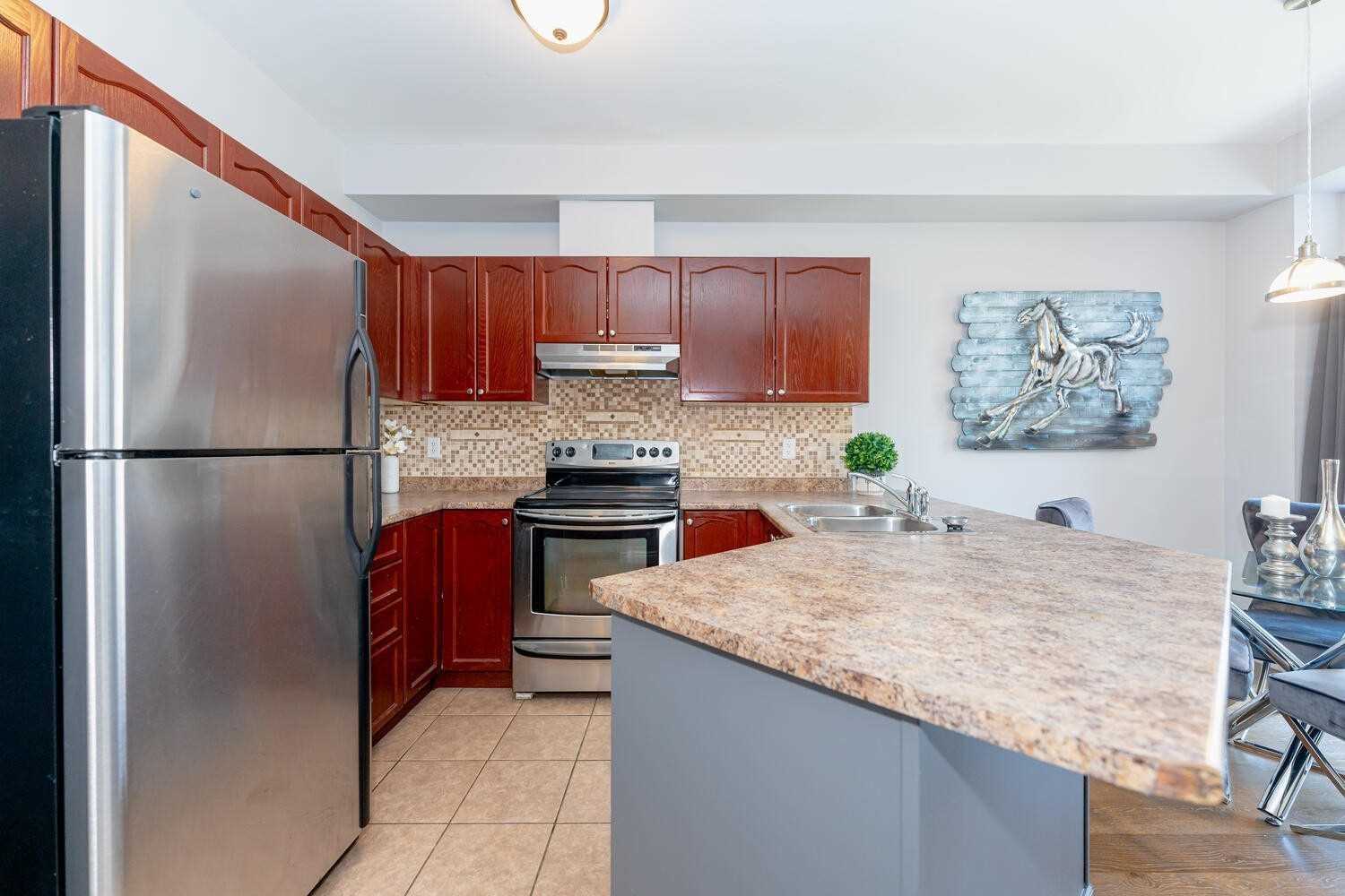 59 Totten Dr