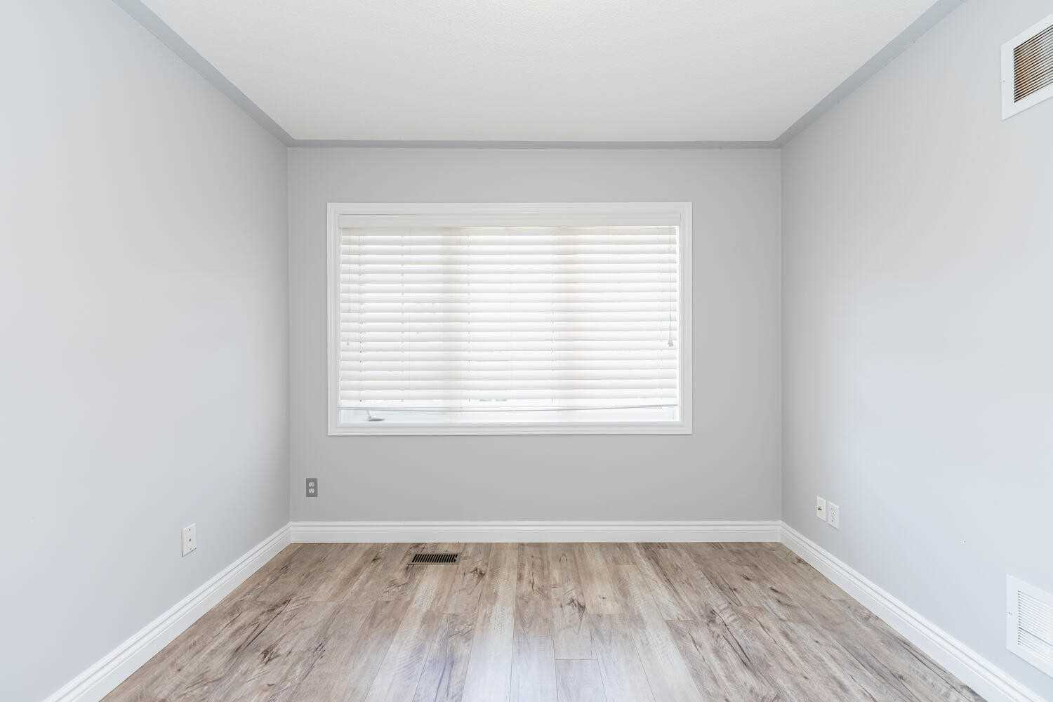 59 Totten Dr