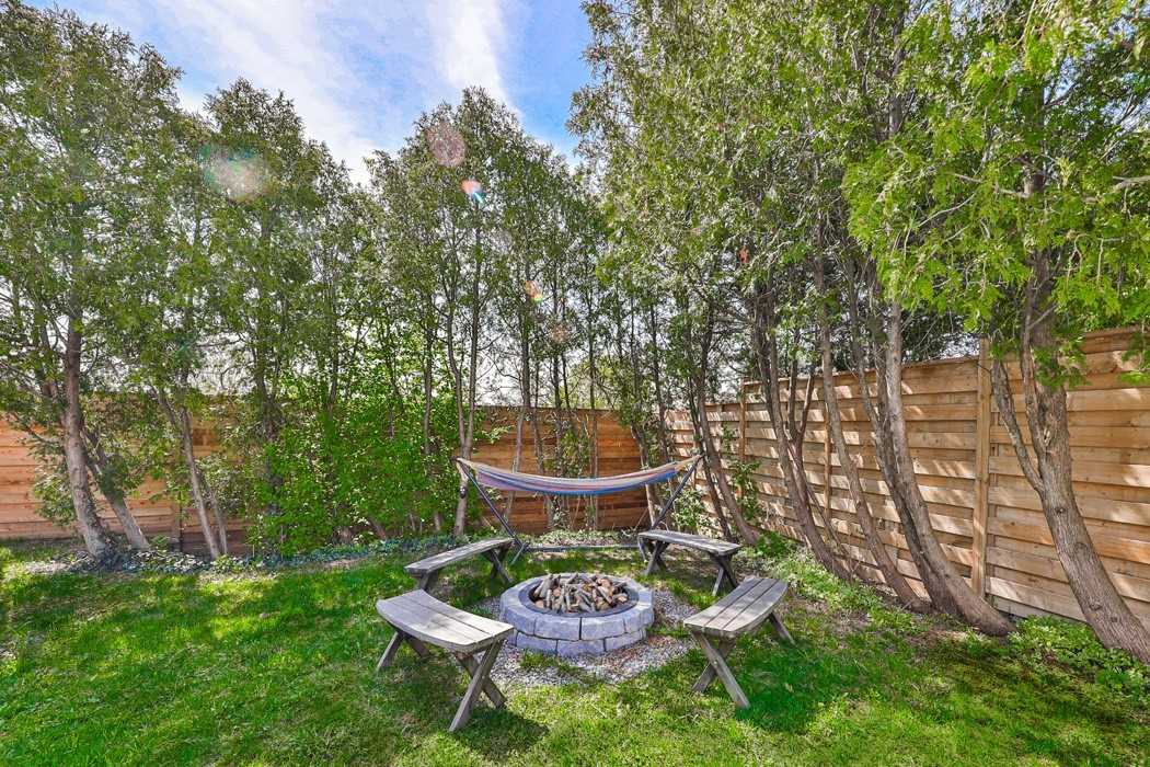 2594 Bromsgrove Rd