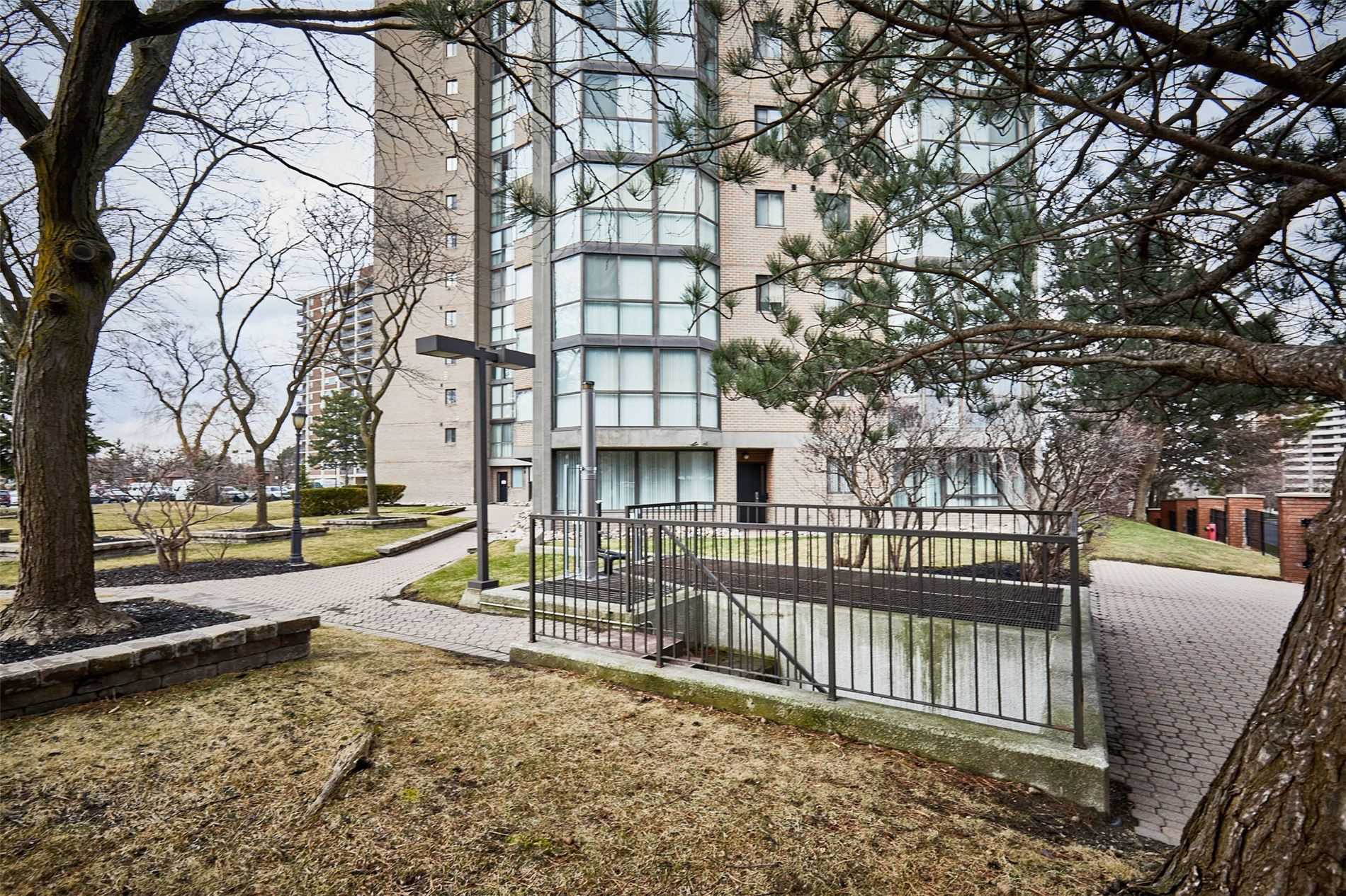40 Richview Rd, #1908