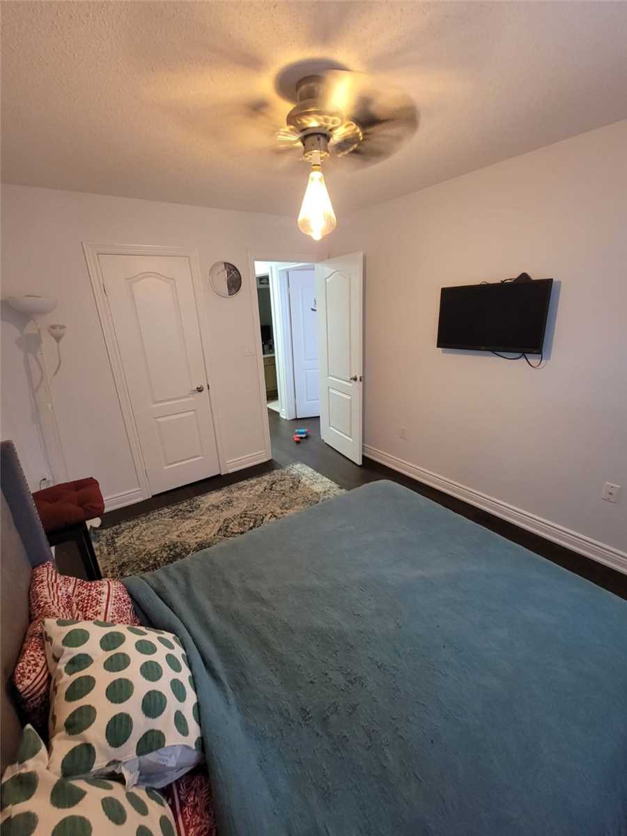 2229 Walkers Line, #28