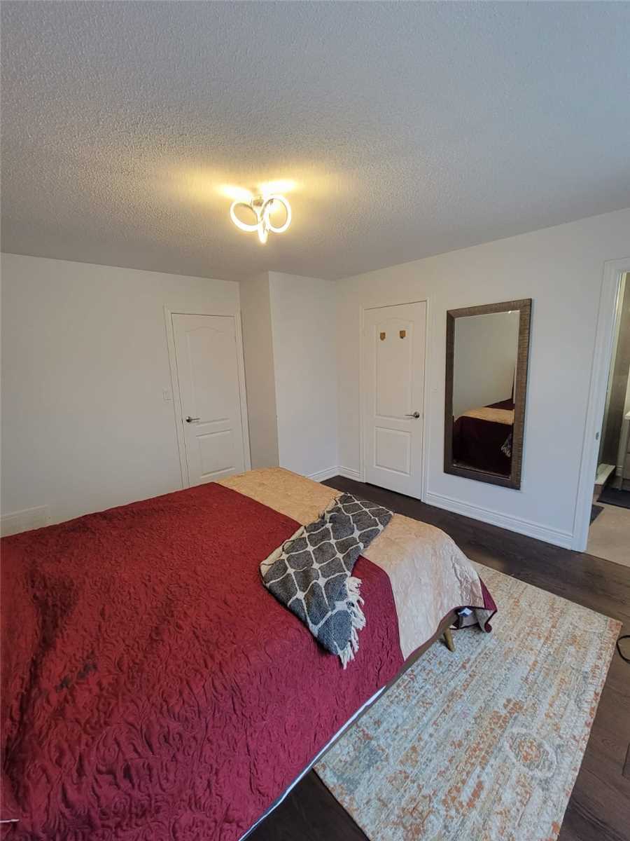 2229 Walkers Line, #28