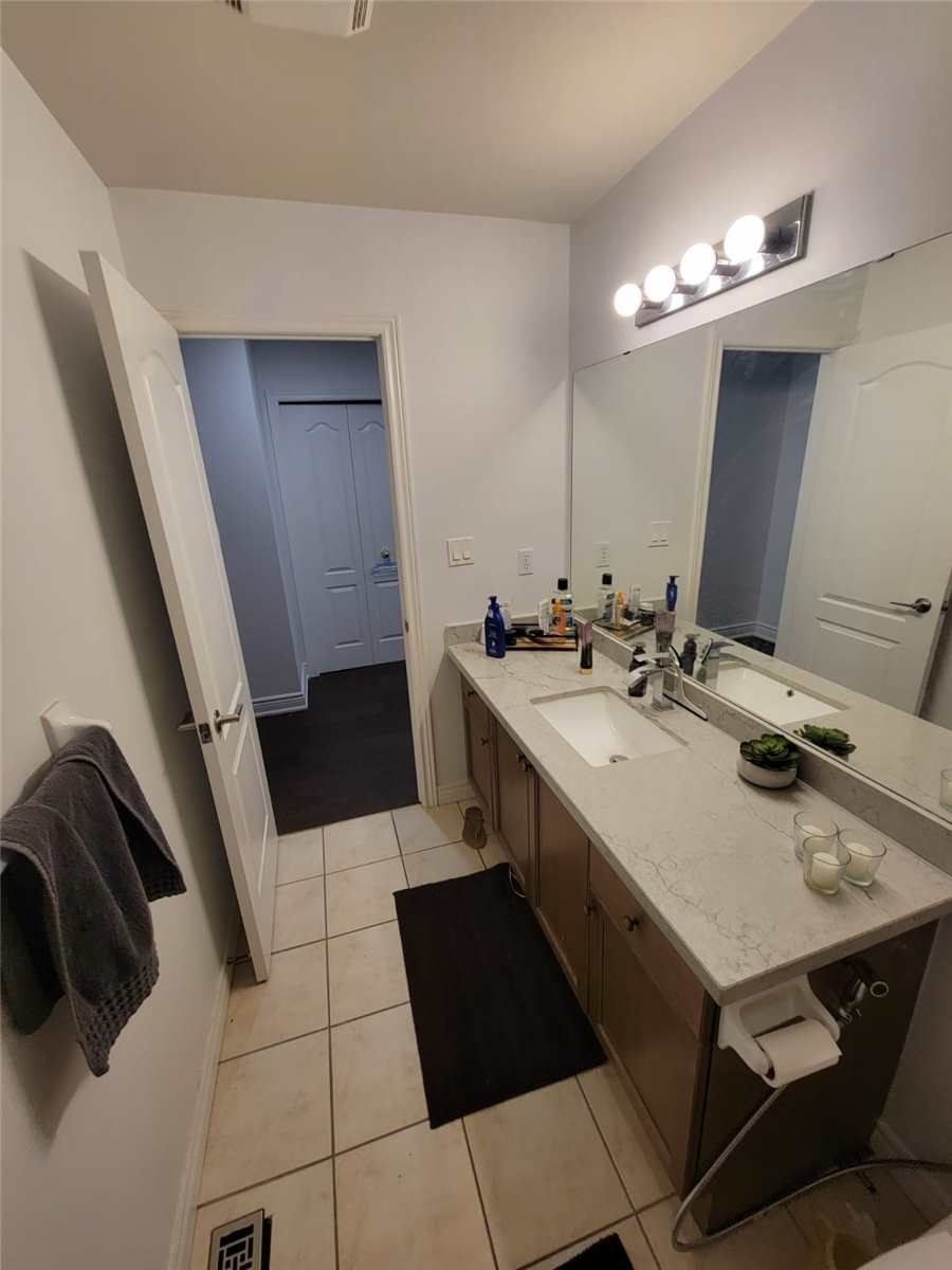 2229 Walkers Line, #28
