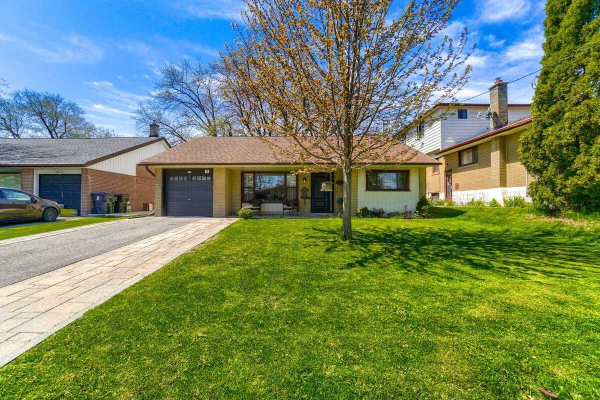 76 Riverhead Dr, Toronto