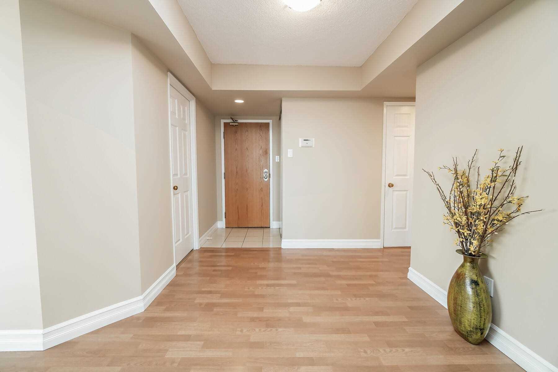 Listing W5622146 - Large Photo # 23