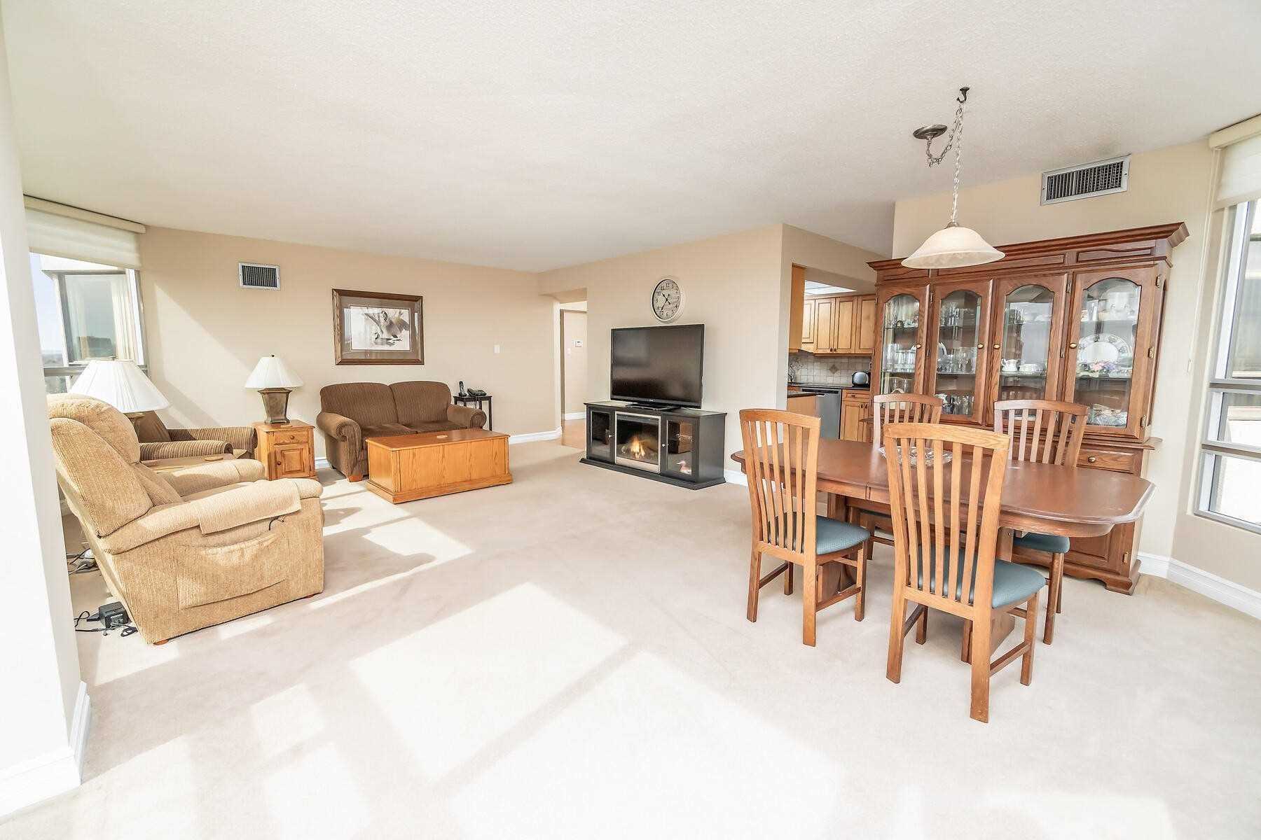 Listing W5622146 - Large Photo # 10