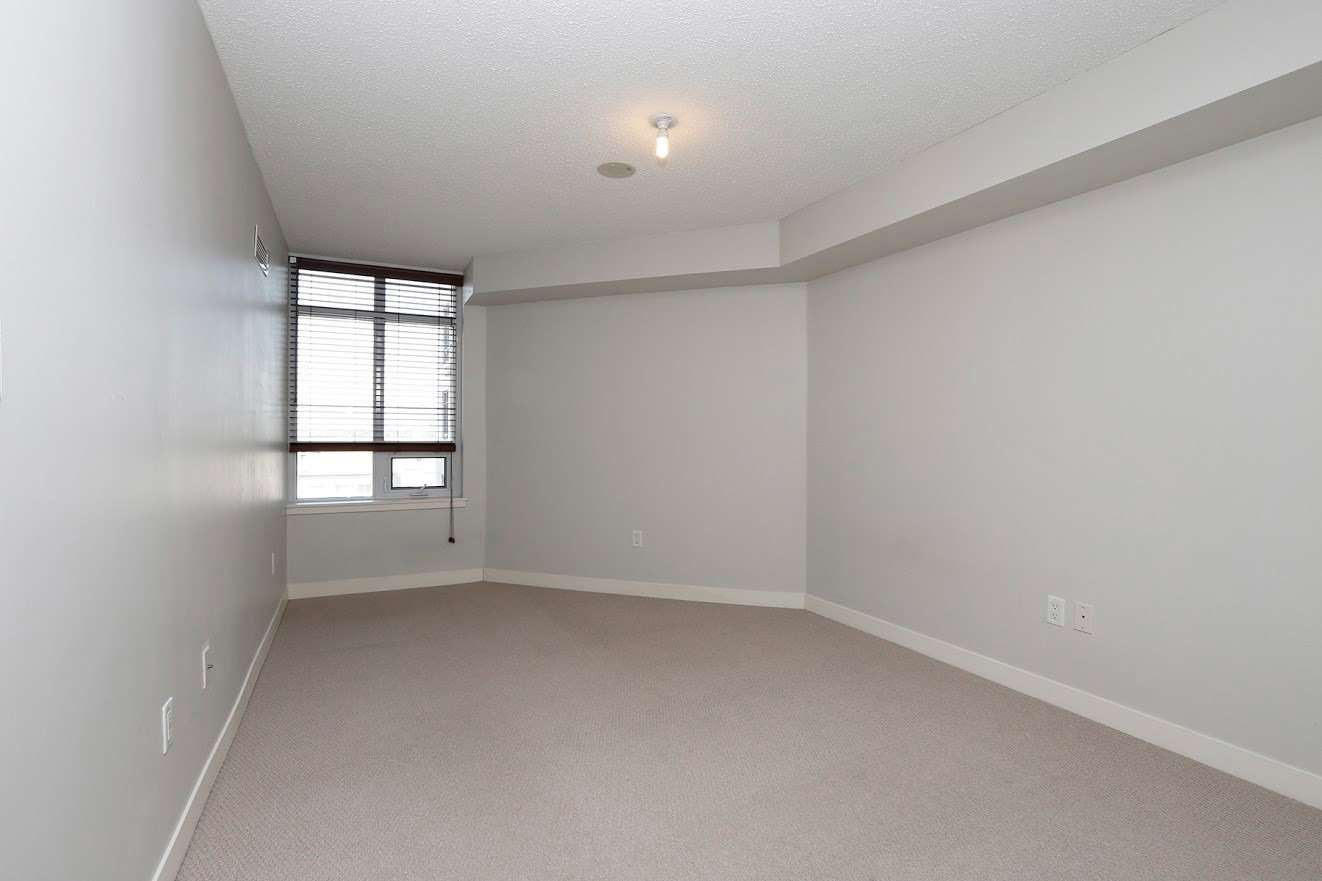 816 Lansdowne Ave, #1015