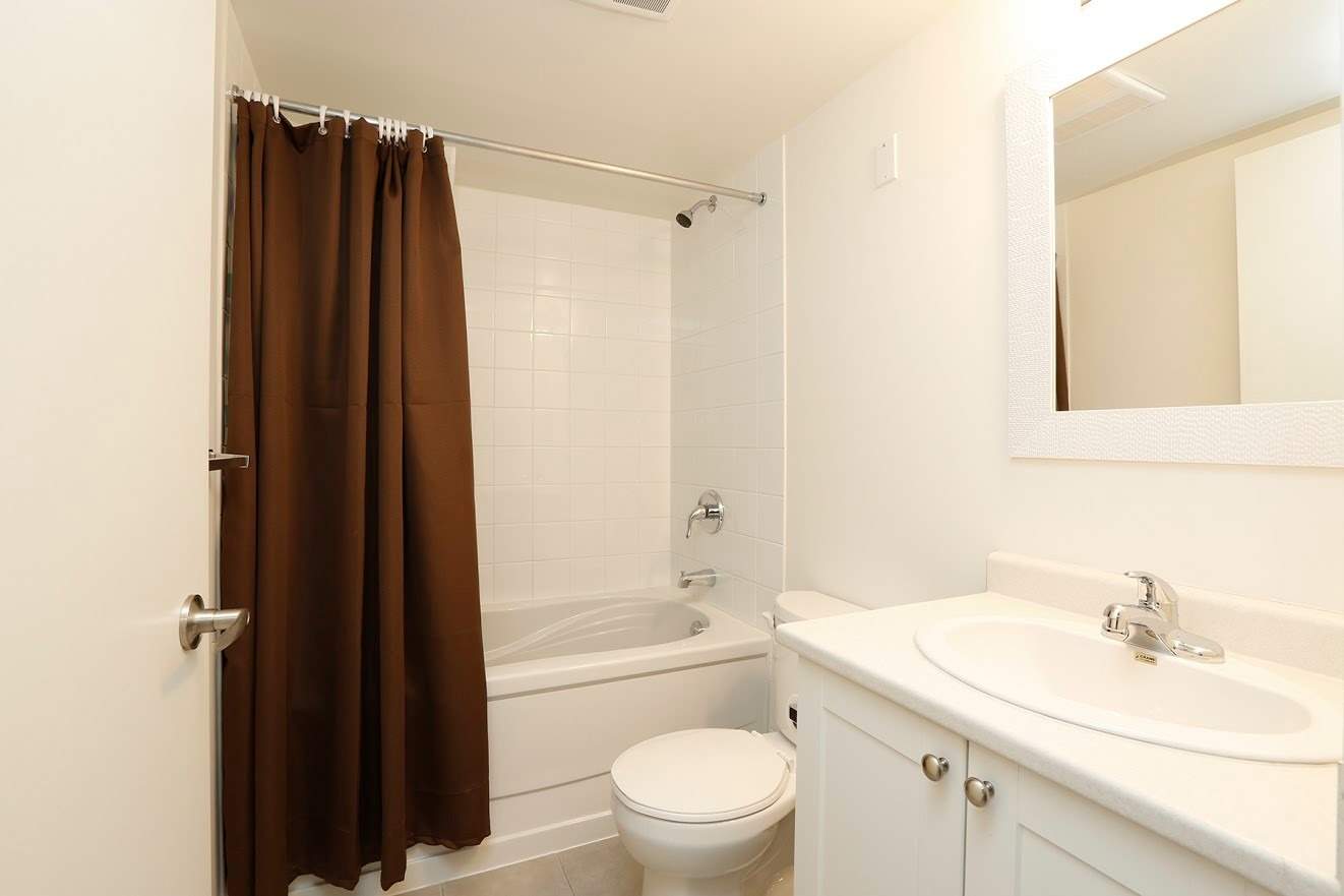 816 Lansdowne Ave, #1015