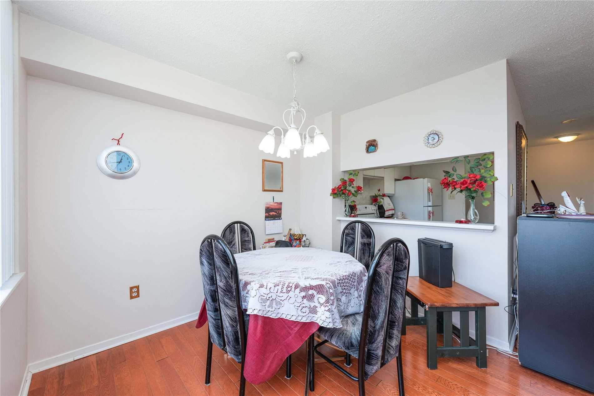 300 Webb Dr, #1003