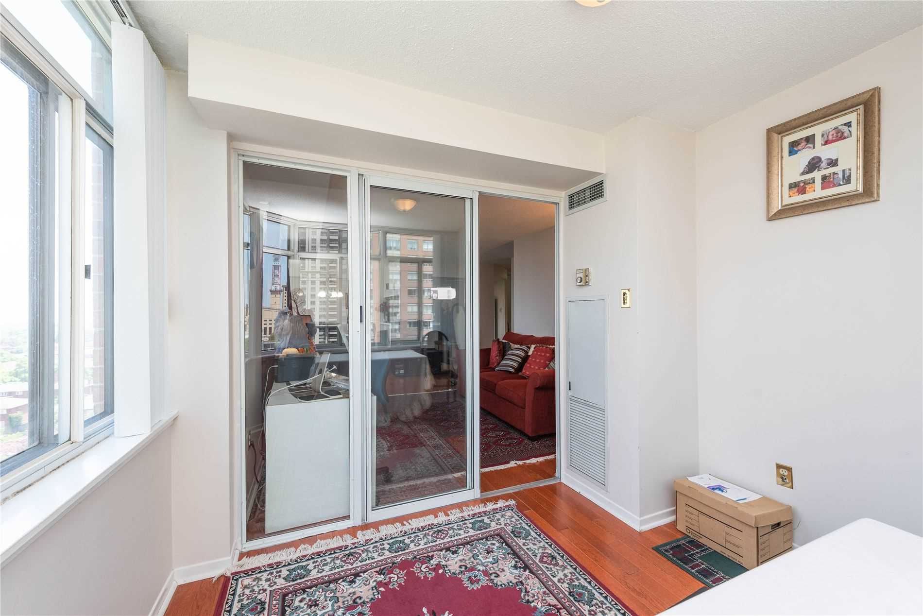 300 Webb Dr, #1003