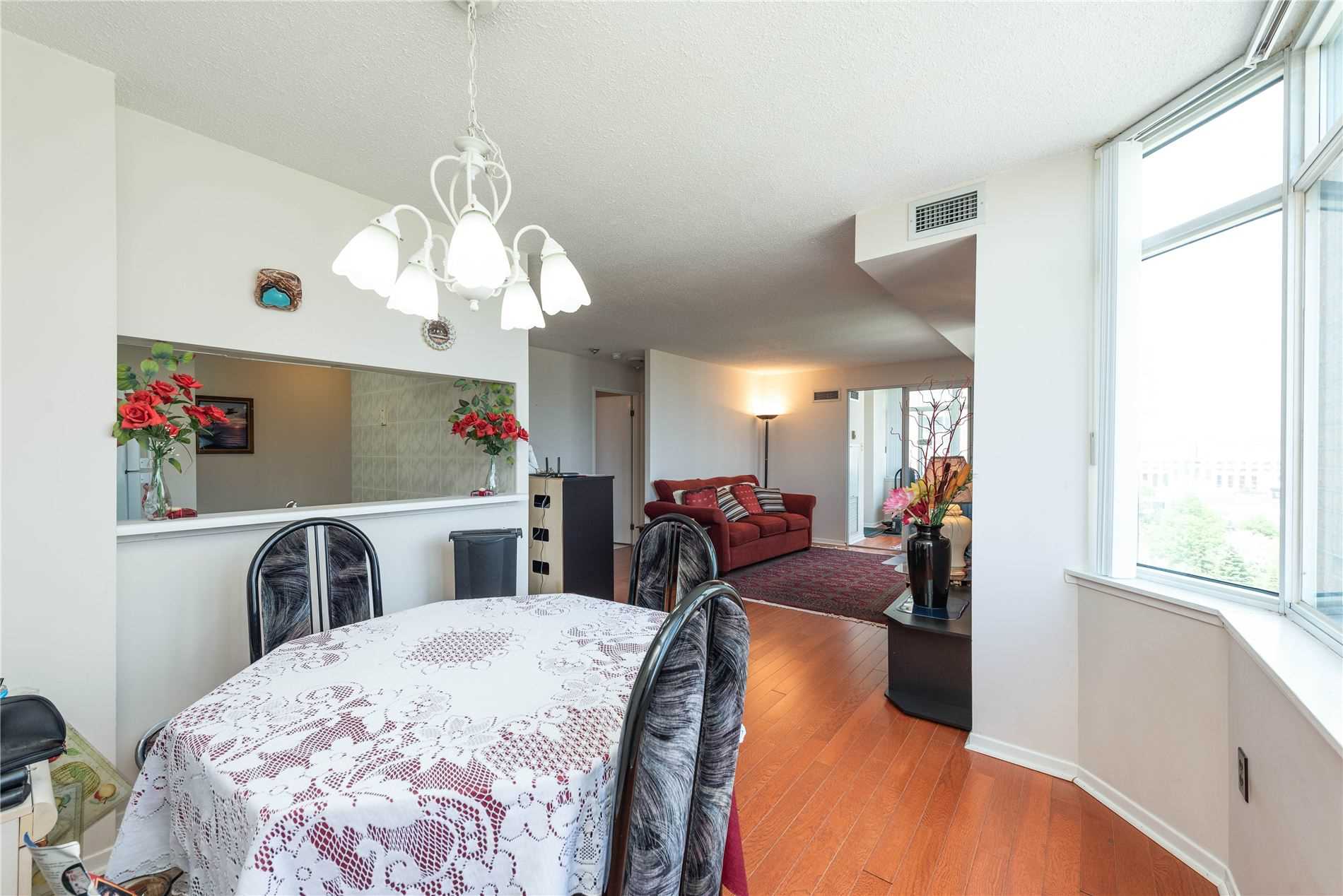 300 Webb Dr, #1003