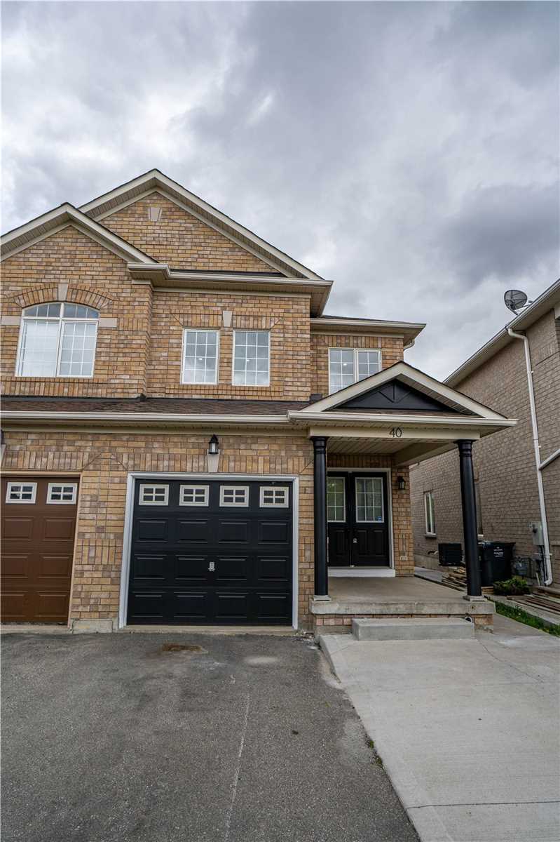 40 Dewridge Crt