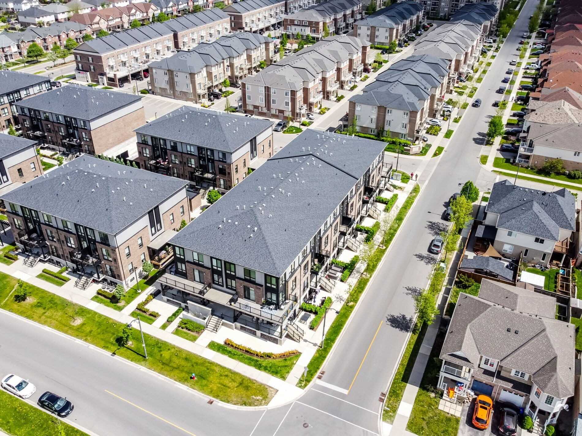 1206 Main St E, #110