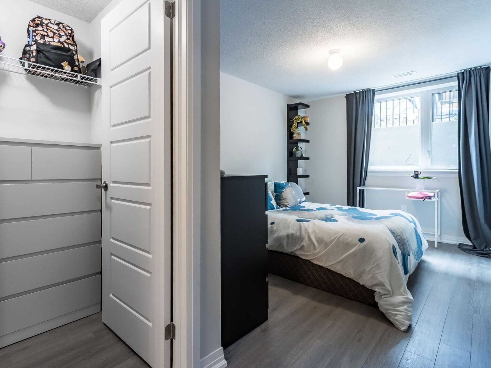 1206 Main St E, #110