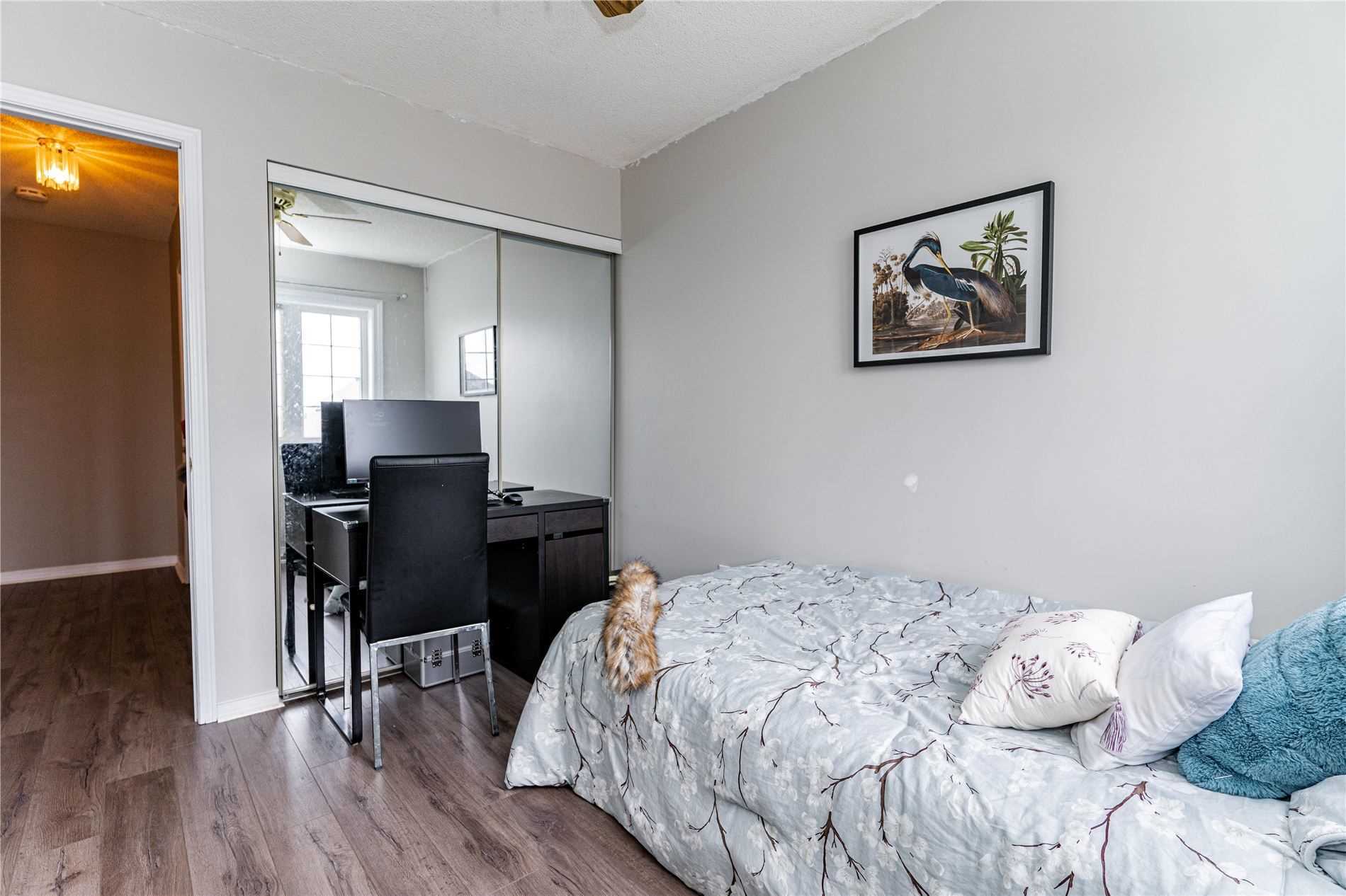 6950 Tenth Line W, #48
