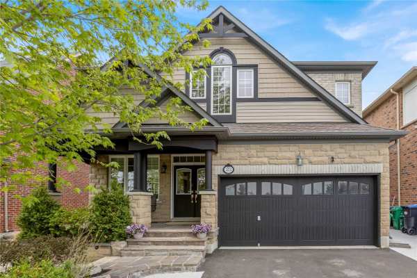 23 Cottonfield Circ, Caledon