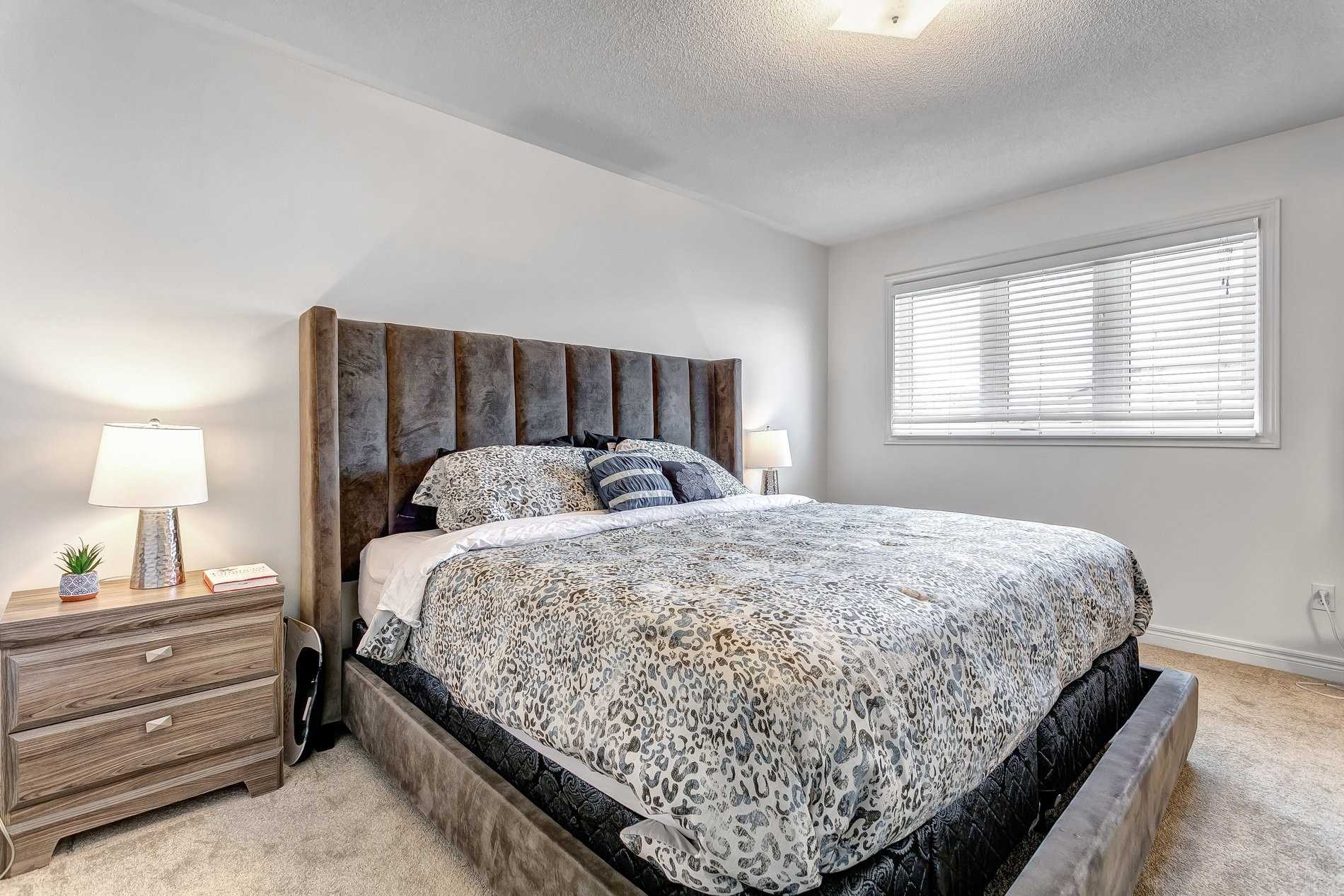 Listing W5627734 - Large Photo # 17