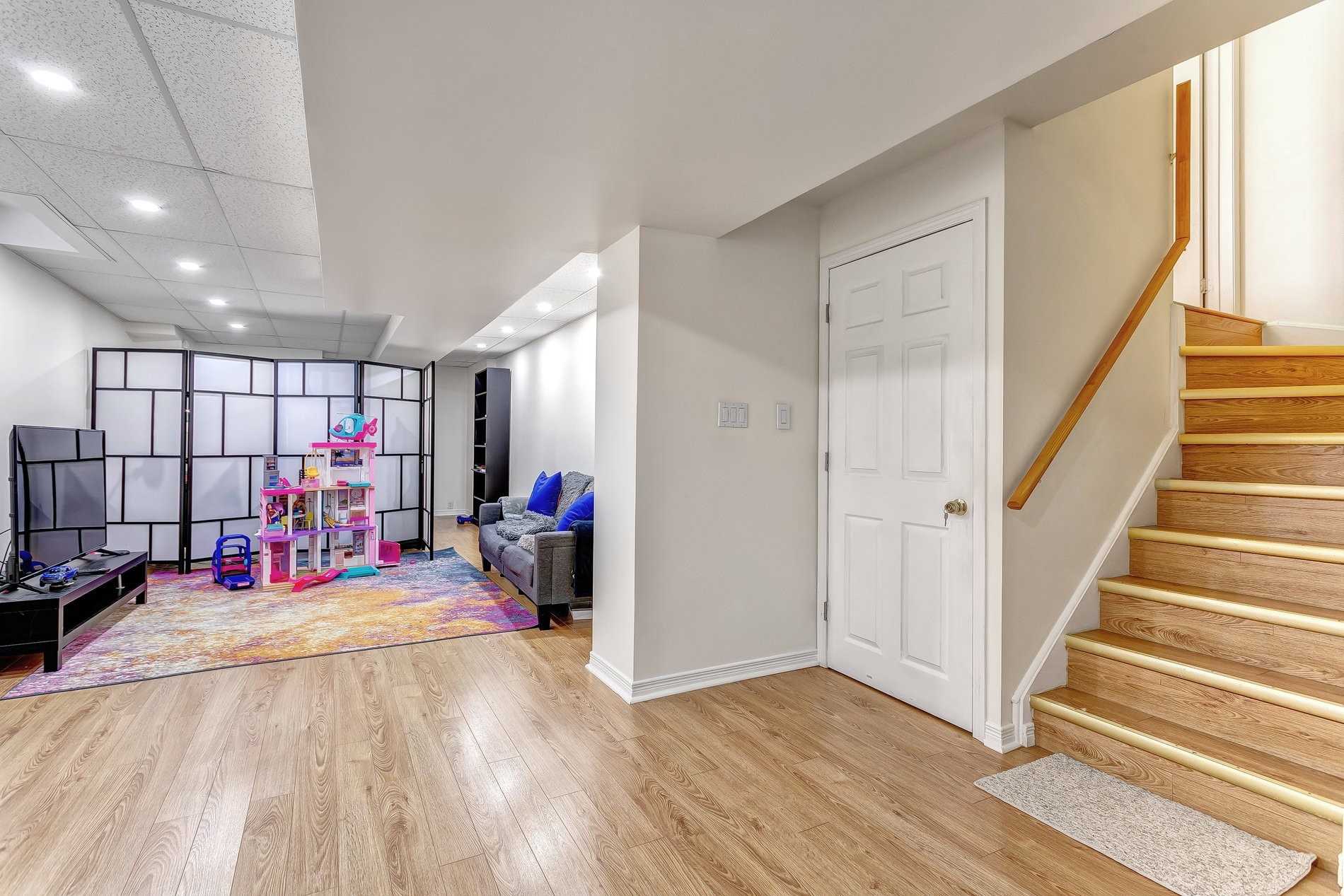 Listing W5627734 - Large Photo # 32